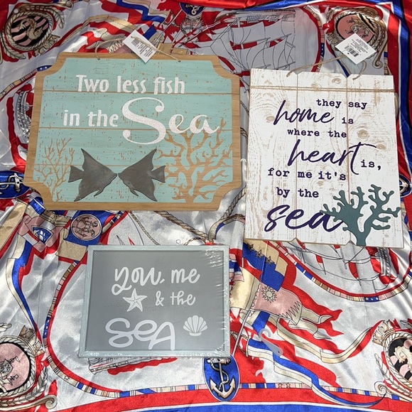 New 3 Piece “Sea” Bathroom Decorative Wall Accents - Picture 6 of 6